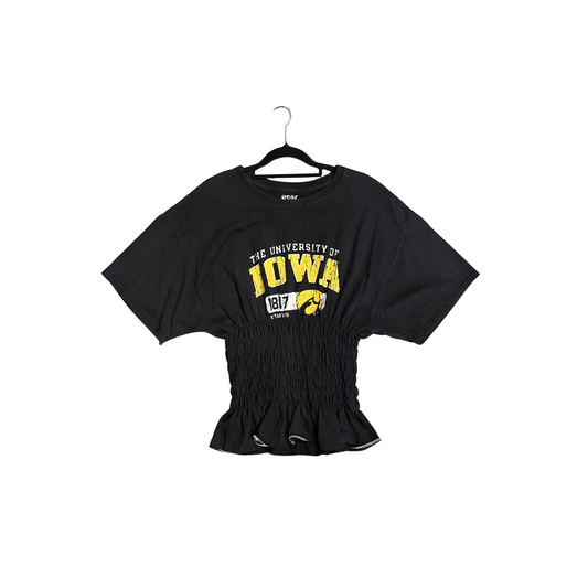 GEAR vintage Graphic tee upcycled cinch Tee B0526