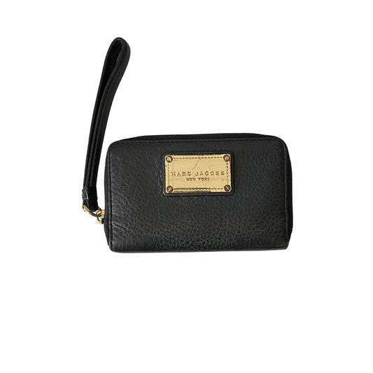 MARC JACOBS Black leather gold hardware wallet B1225