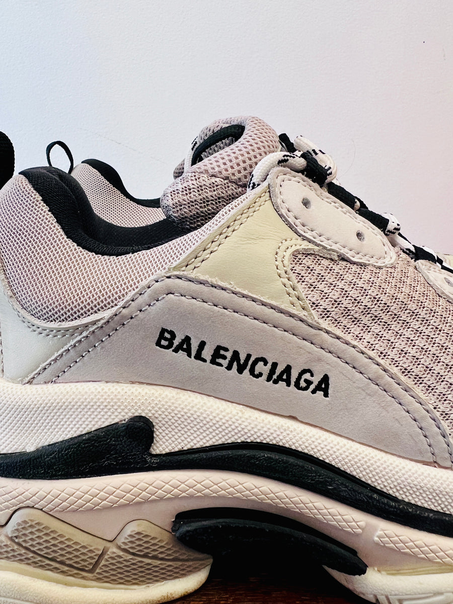 Balenciaga Triple S Sneakers Sz 38