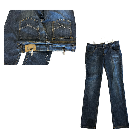 DOLCE AND GABBANA dark wash low rise jeans R0825