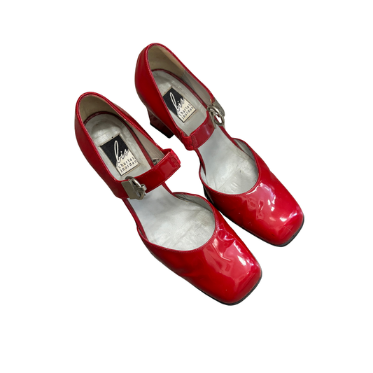 CHARLES JORDAN Vintage Red gloss leather mary janes B0425