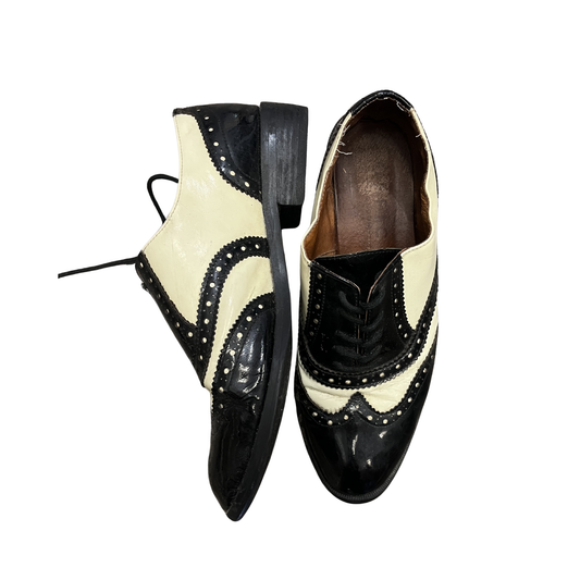 OFFICE vintage Black white lace up loafers B0226