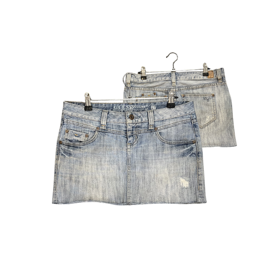 GUESS Vintage Light washed Mini Denim Skirt P0326